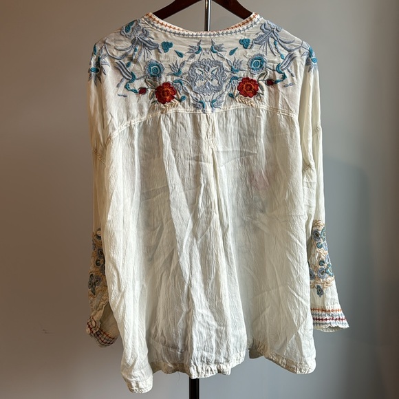 Johnny Was washable silk embroidered top, size XL - Picture 5 of 7